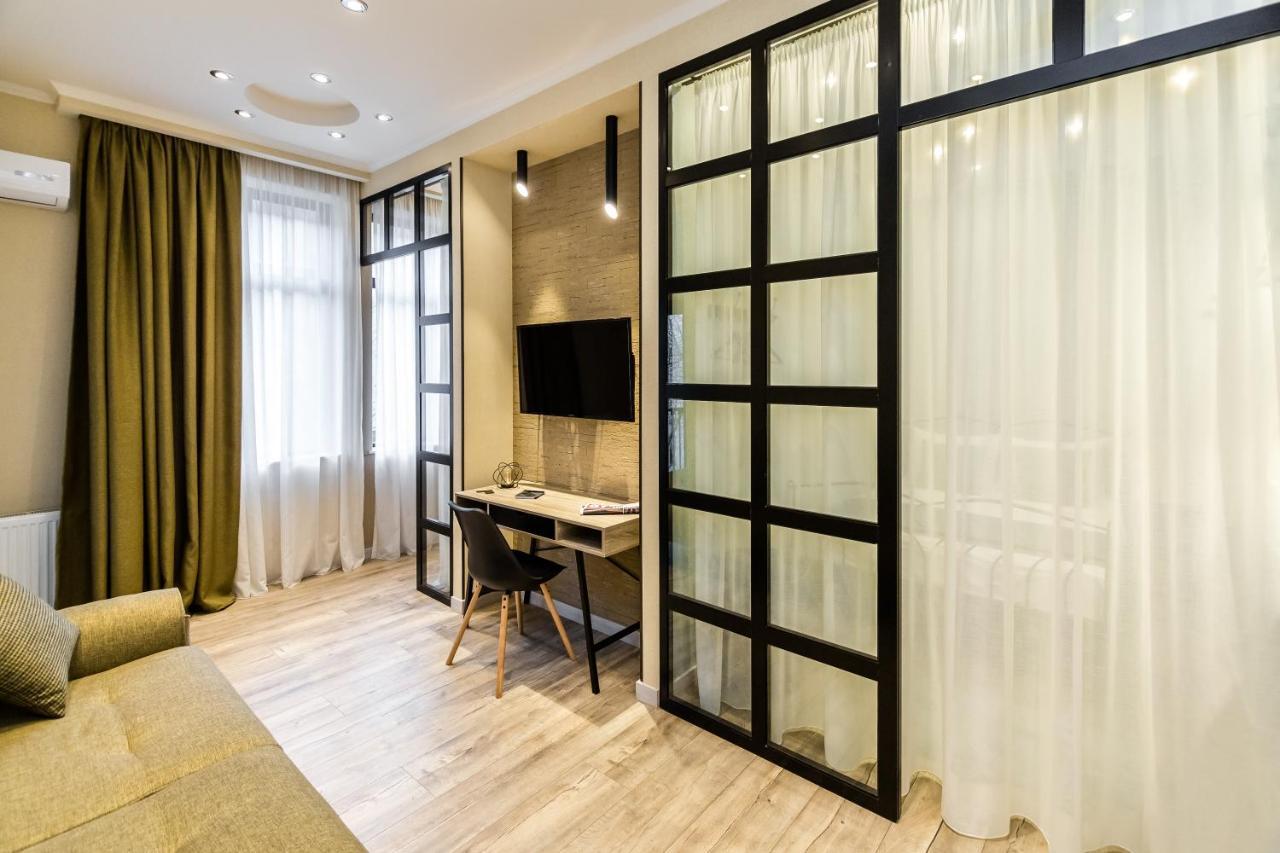 Dat Exx Apartments On Liberty Square Tiflis Exterior foto